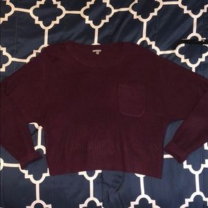 Maroon crop top sweater w/ pocket